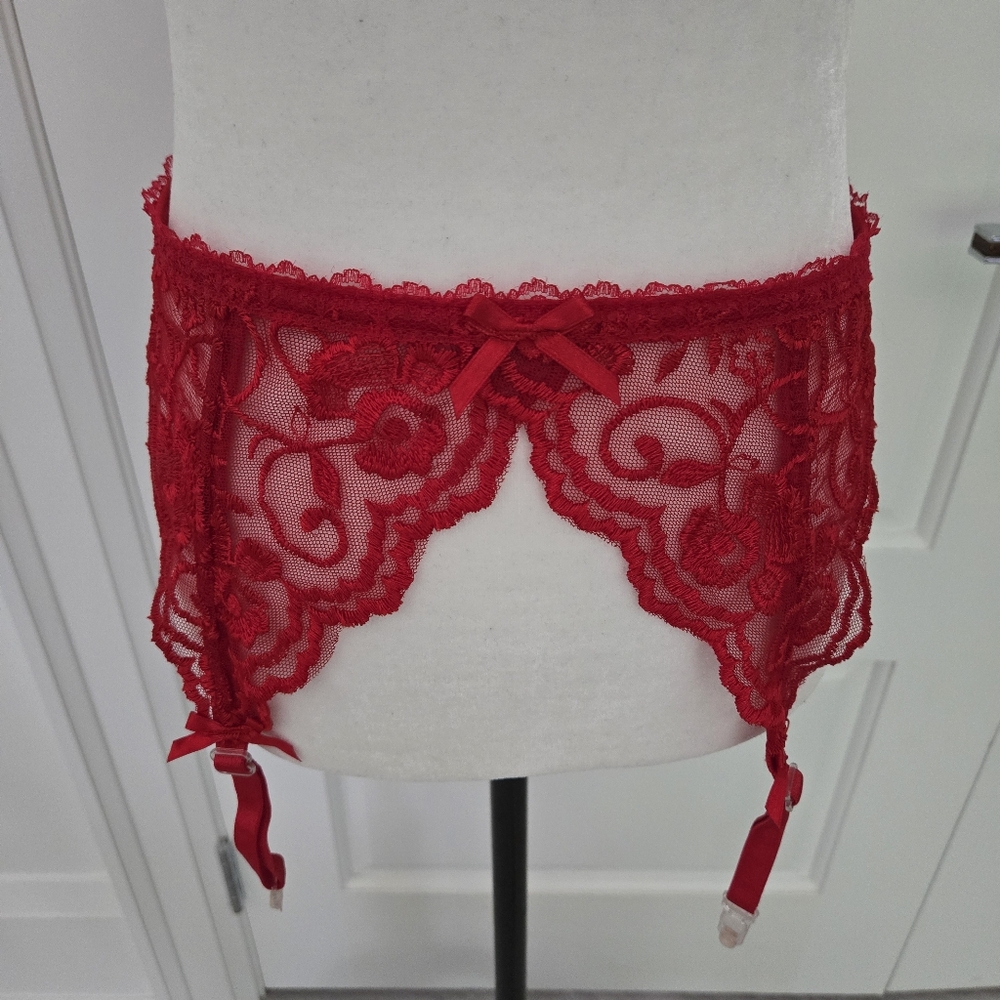 Coquette Red French Lace Garter Belt with Adjustable Waist and Suspenders
